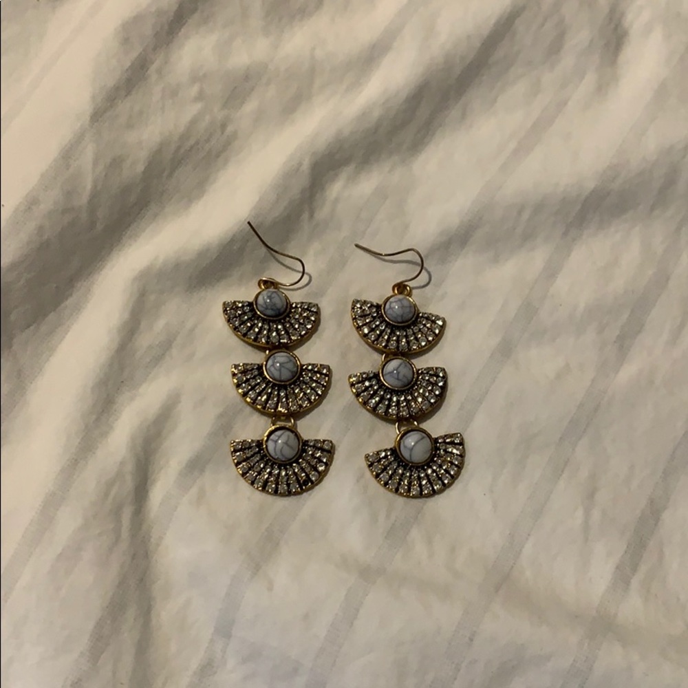 Pretty gold dangle earrings
